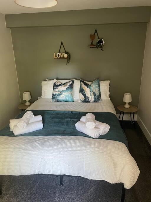 Poplar House-2Bedroom House In Town Centre With Free Parking By Shortstays4U 킹스린 외부 사진